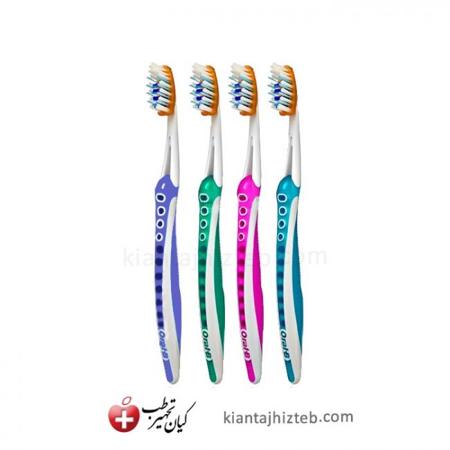 مسواک اورال بی مدل CLINICAL Pro Flex با برس متوسط